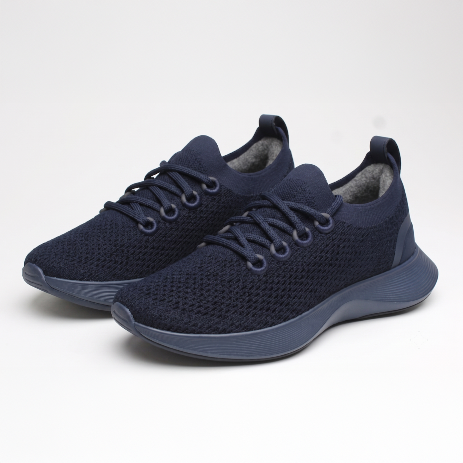 Allbirds M Dasher NZ Freizeitschuhe in BLAU